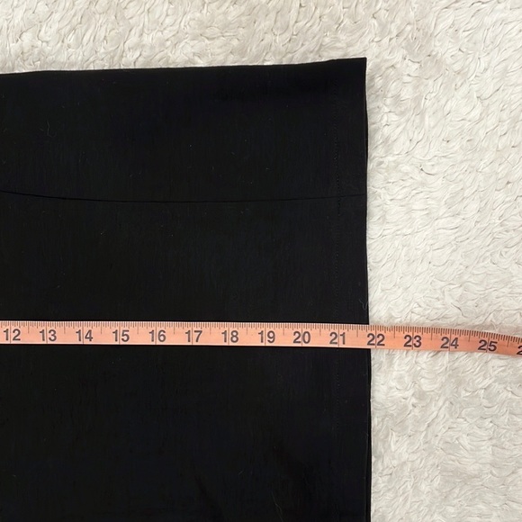 Neiman Marcus Knee Length Pattern Skirt - Picture 12 of 14